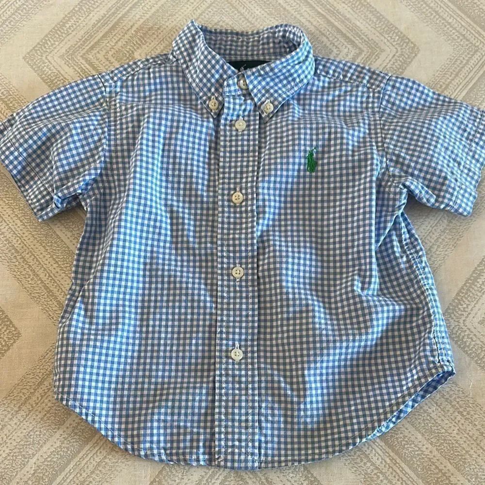 Ralph Lauren Blue & White GinghamโShort-Sleeve Button Down Shirt - Size 18M